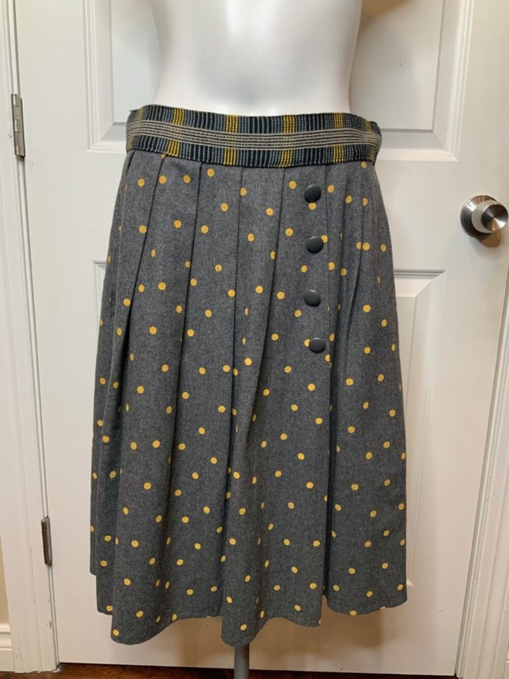 Plenty by Tracy Reese Anthropologie Gray Wool Polka Dot Pleated Skirt, Size 8